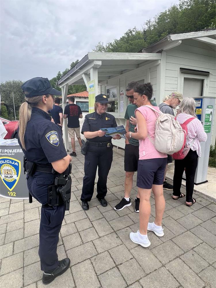 Slika /2024/info punkt u Motovunu 2.jpg